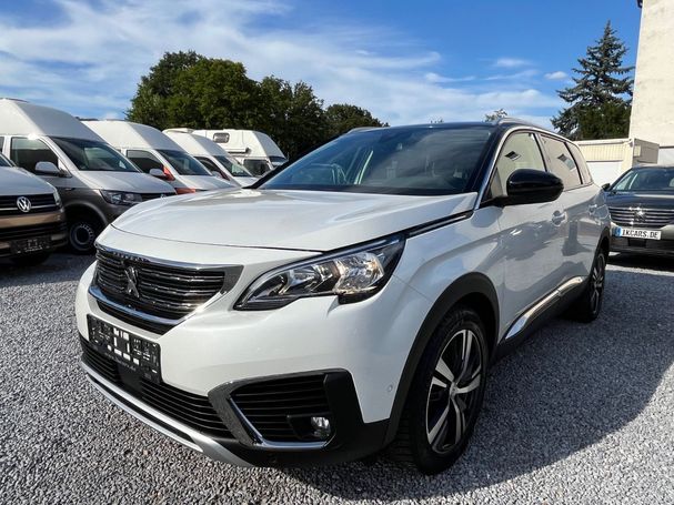 Peugeot 5008 BlueHDi Allure 96 kW image number 1