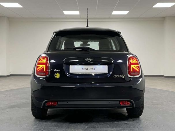 Mini Cooper SE Classic 137 kW image number 5