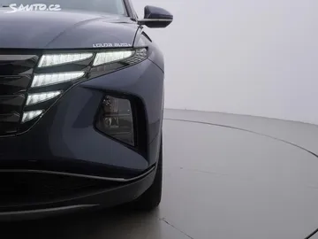 Car image 31