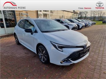 Car image 24