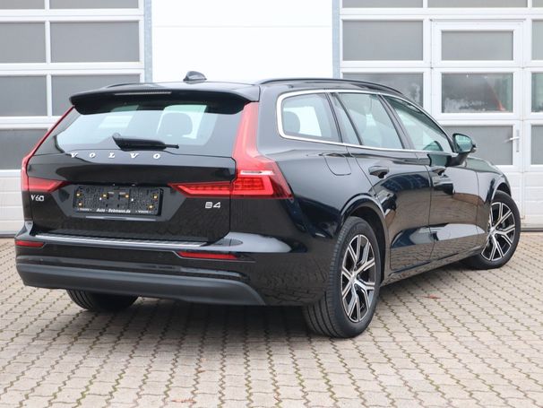 Volvo V60 B4 145 kW image number 2