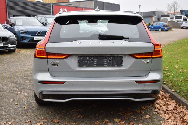 Volvo V60 T6 Recharge AWD Plus 257 kW image number 14