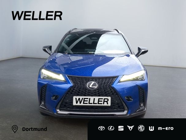 Lexus UX 300h F Sport E-FOUR 146 kW image number 2