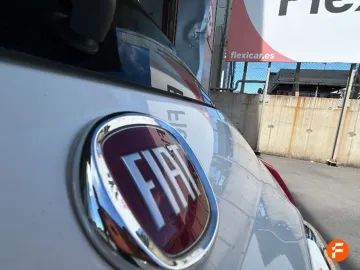 Car image 36