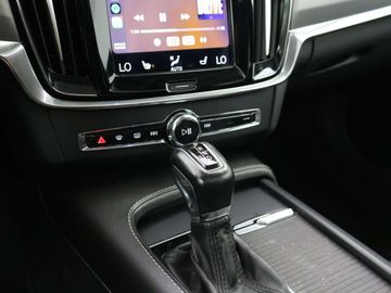 Car image 37