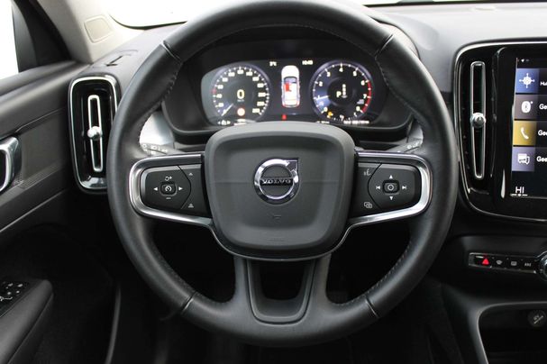 Volvo XC40 T3 120 kW image number 11