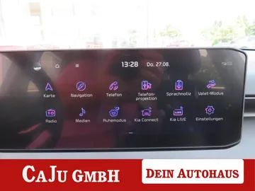 Car image 30