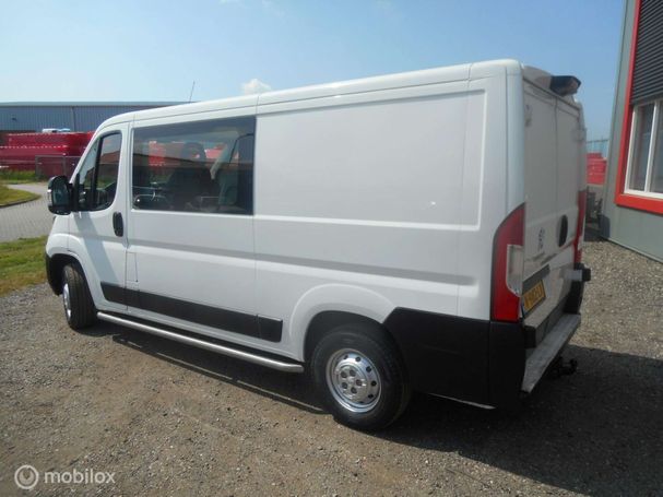 Peugeot Boxer HDi 330 96 kW image number 4