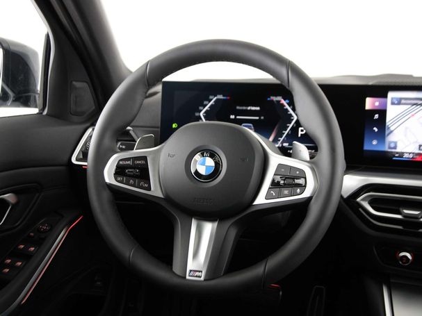 BMW 320i Touring 135 kW image number 2