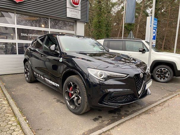 Alfa Romeo Stelvio V6 2.9 Bi-Turbo Quadrifoglio 375 kW image number 2