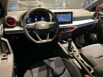 Car image 13