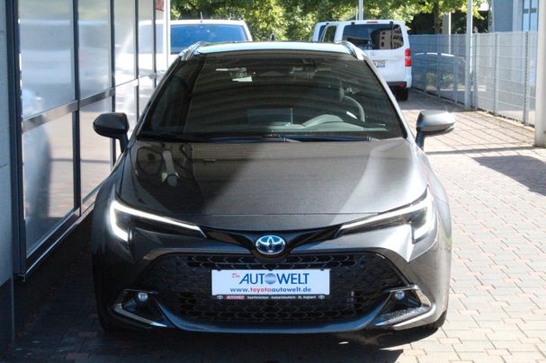 Toyota Corolla 1.8 Hybrid Touring Sports 103 kW image number 2