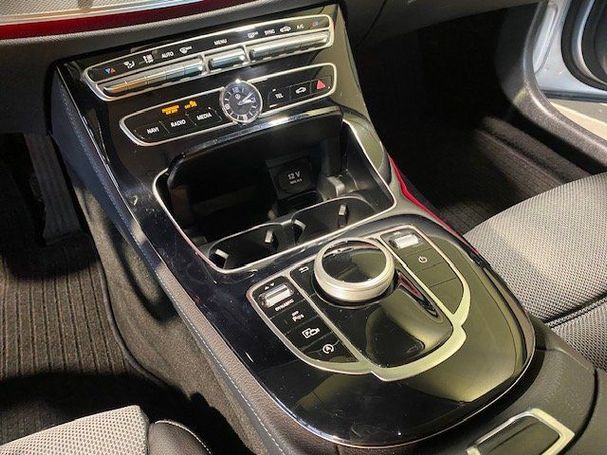 Mercedes-Benz E 250 155 kW image number 3