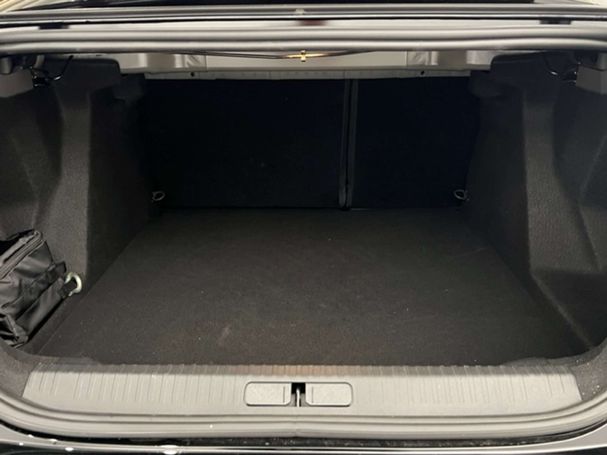 Citroen e-C4 X 136 Feel 100 kW image number 6