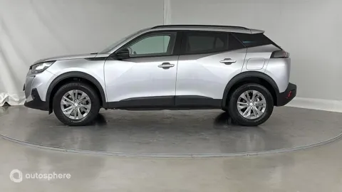 Car image 4