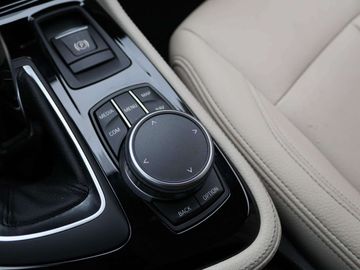 Car image 33