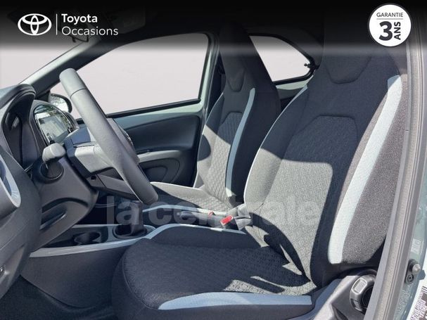 Toyota Aygo X 1.0 VVT-i 53 kW image number 13