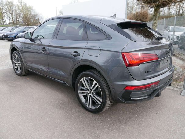 Audi Q5 50 TFSIe quattro S-line Sportback 220 kW image number 3