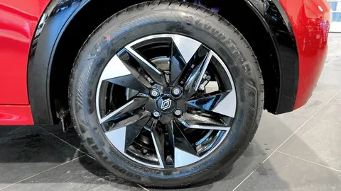 Car image 22