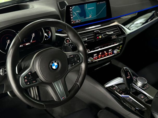 BMW 550d Touring xDrive 294 kW image number 20