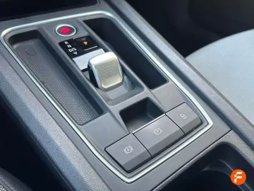 Car image 29