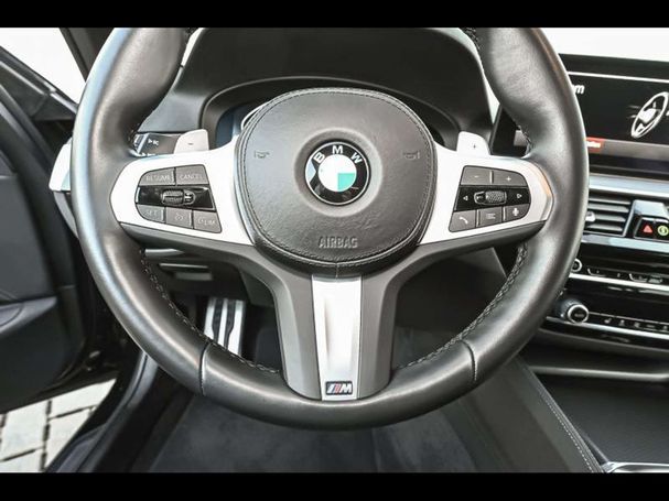 BMW 520d Touring 120 kW image number 7