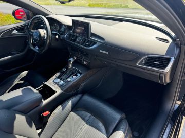 Car image 37