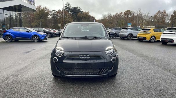 Fiat 500 e 71 kW image number 2