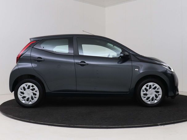 Toyota Aygo 54 kW image number 15