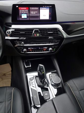 BMW 530i Touring 185 kW image number 12