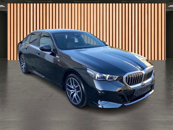 BMW 520i 140 kW image number 15