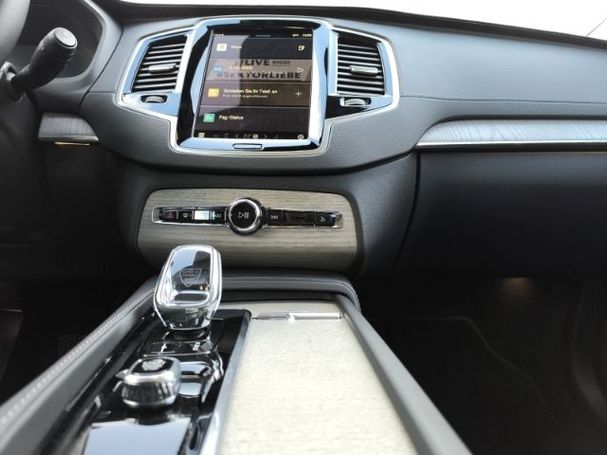 Volvo XC90 T8 AWD 335 kW image number 15