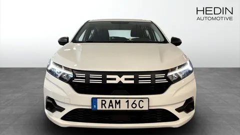 Car image 2