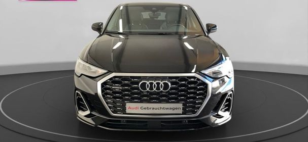 Audi Q3 40 TFSI quattro S tronic S-line 140 kW image number 2