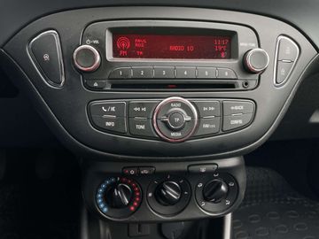 Car image 12