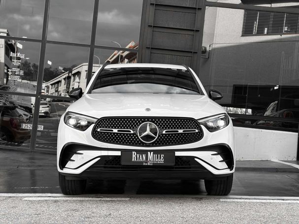 Mercedes-Benz GLC 300 e 4Matic 9G-Tronic 230 kW image number 2