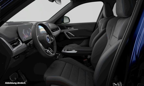 BMW iX1 xDrive30 M Sport 230 kW image number 10