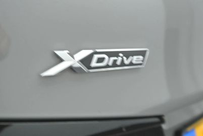 Car image 50