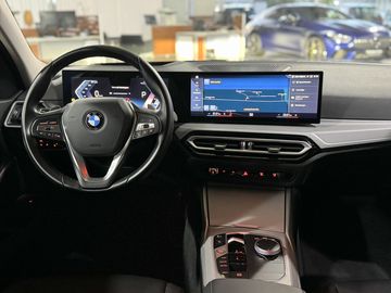 Car image 41