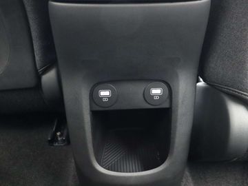 Car image 33