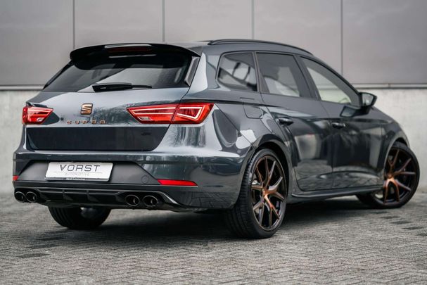 Seat Leon Cupra 220 kW image number 6