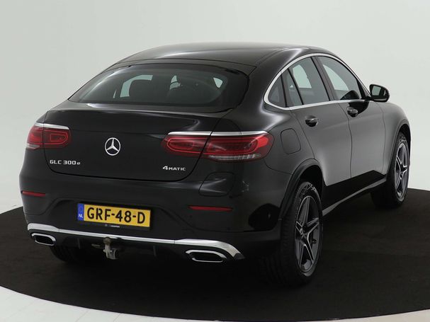 Mercedes-Benz GLC 300 e 235 kW image number 17