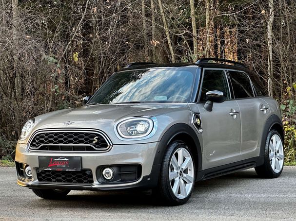 Mini Cooper SE Countryman ALL4 165 kW image number 2