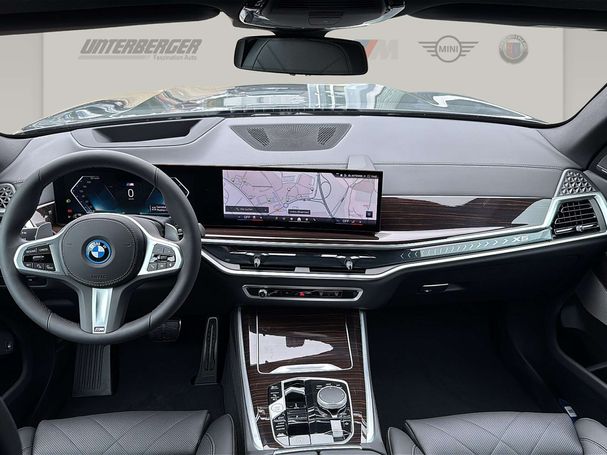 BMW X5 50e xDrive 360 kW image number 8