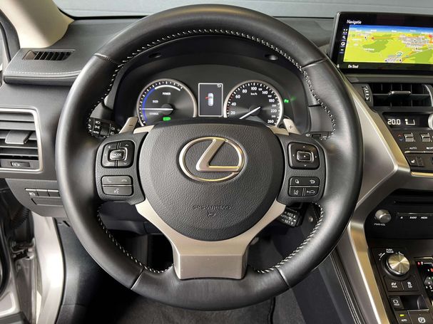 Lexus NX 300 h AWD 145 kW image number 10