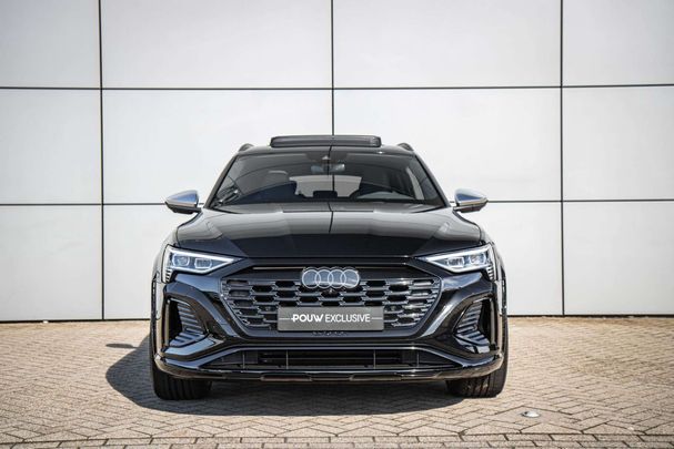 Audi SQ8 quattro e-tron 370 kW image number 6