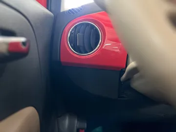 Car image 39