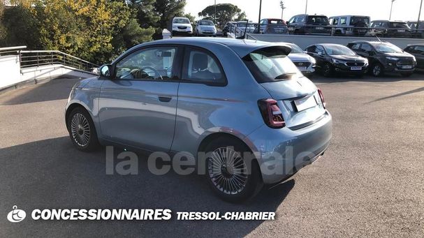 Fiat 500 e 88 kW image number 17