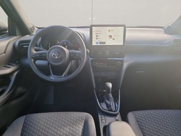 Car image 12