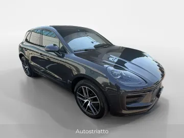 Car image 33